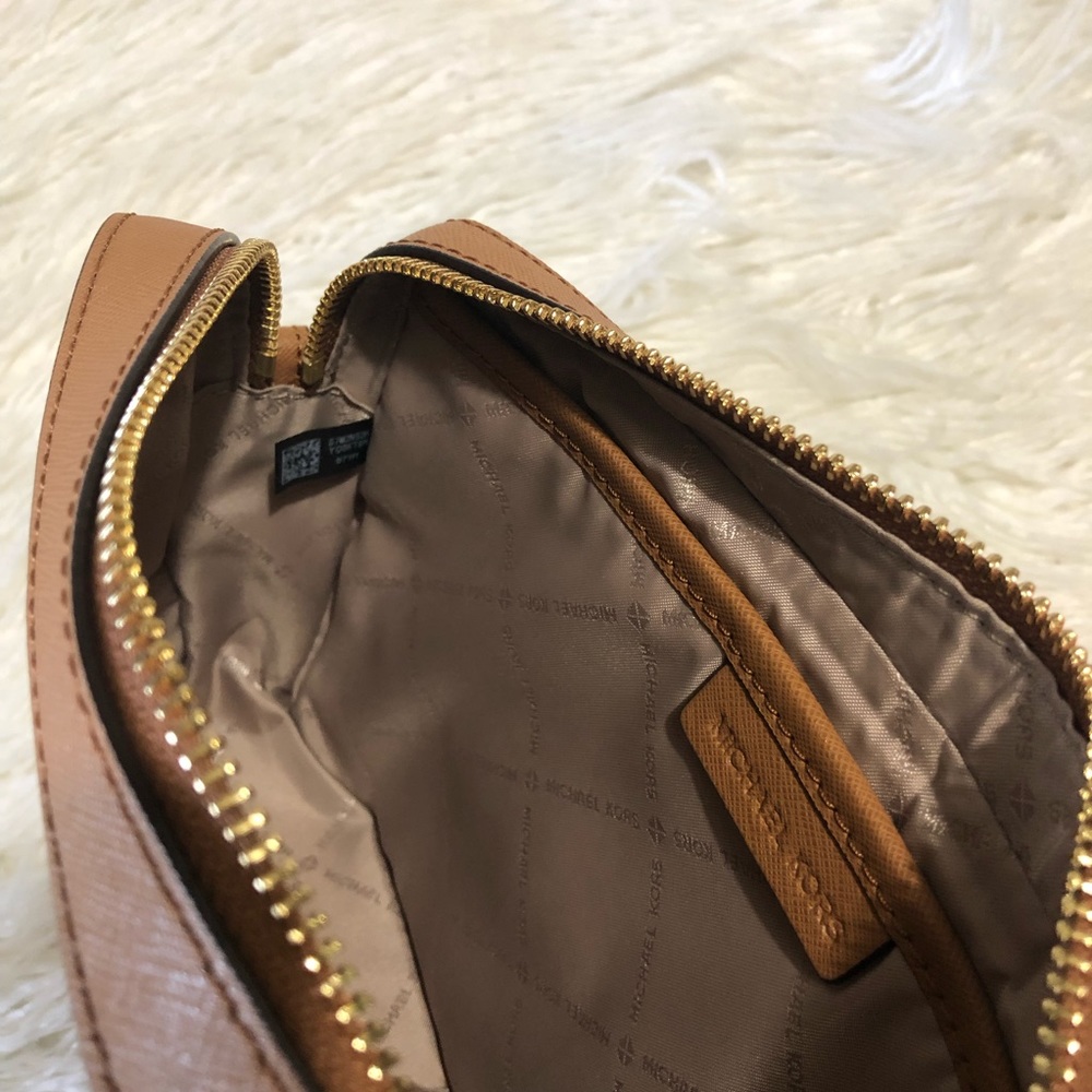 MICHAEL KORS crossbody jet set item vanilla - Picture 7 of 7